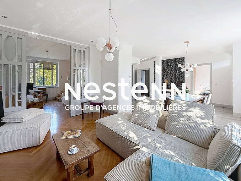 Grande Maison Familiale Individuelle avec 4 chambres Annexes sur grand Terrain - 69500 BRON — photo 1