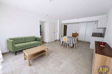 Appartement 2 pièces 782 €