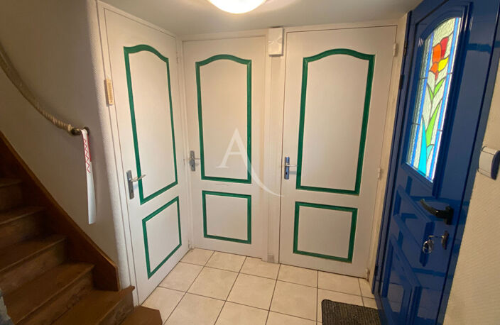 Maison 127m² - Style Années 60 avec Jardin - Proche Centre-Ville et Commodités — photo 4