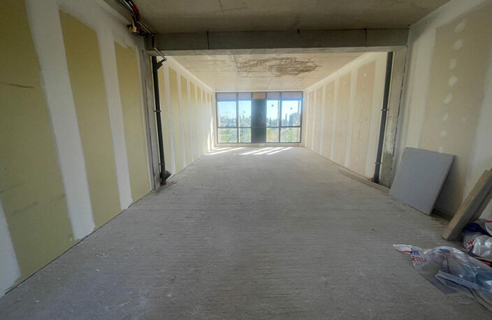 Local commercial Beziers 62 m2 — photo 2
