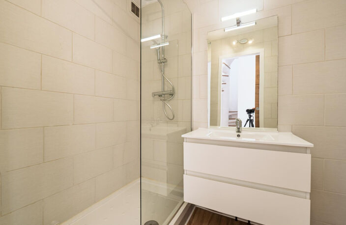 Maison Balaruc Les Bains 4 pièce(s) 73.57 m2 avec jardin et sans travaux — photo 5