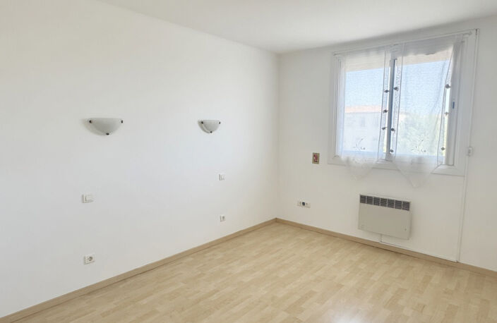Appartement Sète  quartier théâtre 3 pièce(s) 70 m2 traversant avec grand balcon et ascenseur — photo 5
