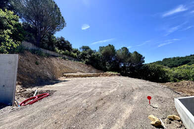 Terrain  399000 €