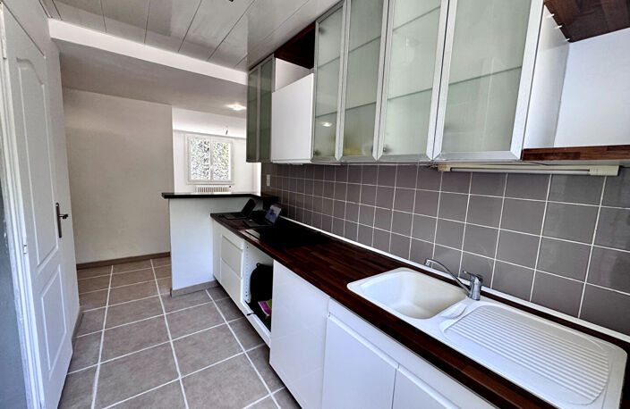 APPARTEMENT 65 M2 avec balcon  + Cave à Sète — photo 3