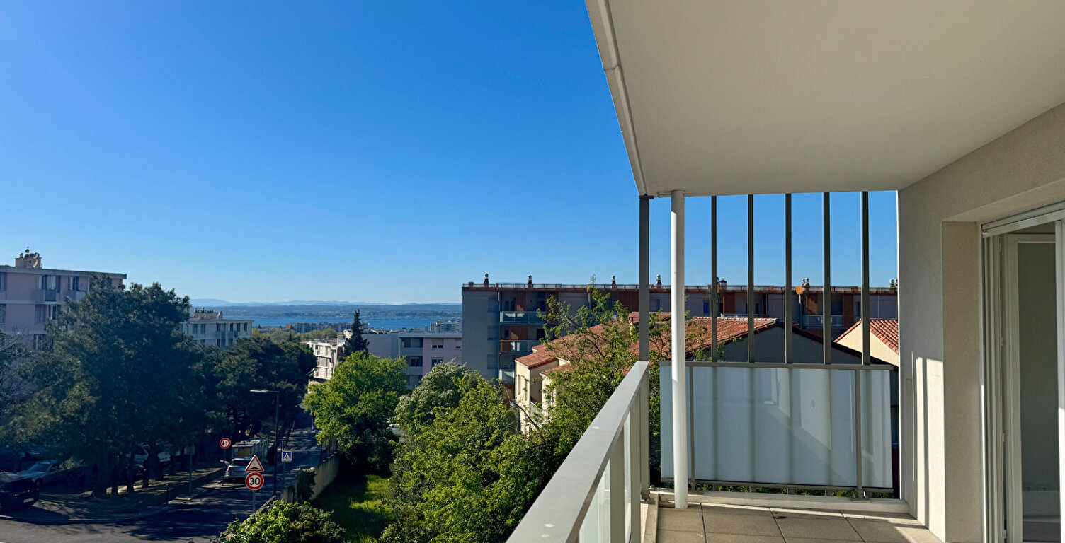 Appartement  T4 Terrasse - Ascenseur Sète 4 pièce(s) 77.31 m2 — photo 1