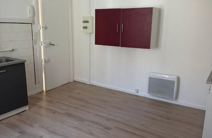 Appartement Sete 3 pièce(s) 43 m2 hyper centre  grenier cave — photo 2
