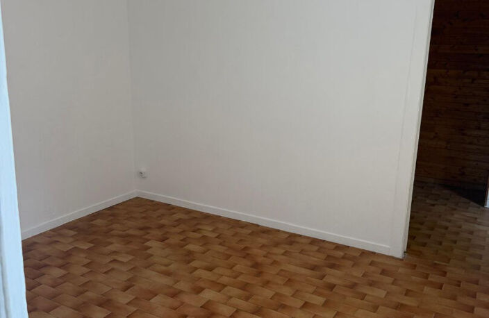 Appartement Sete 3 pièce(s) 43 m2 hyper centre  grenier cave — photo 3