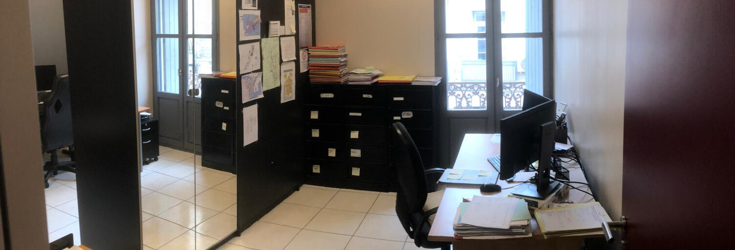 Bureau  233 m² à louer à Sète (34200)