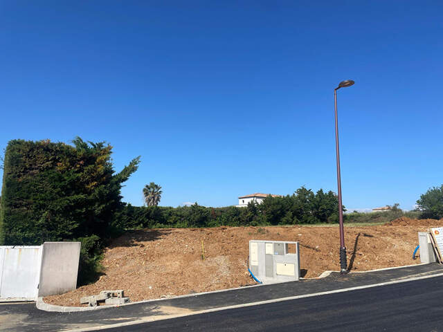 Terrain Thézan-les-béziers 900 m2 — photo du bien