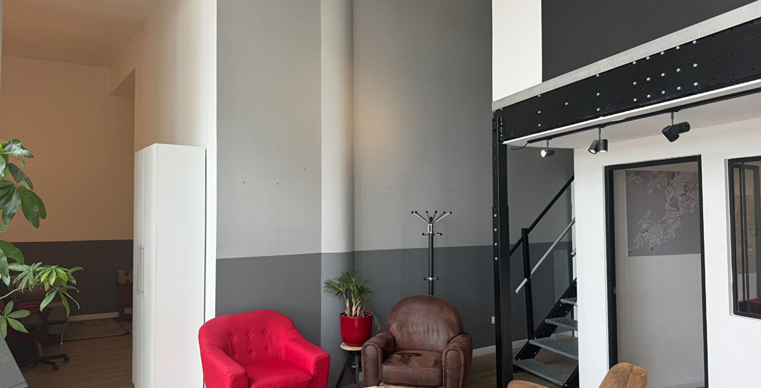 Droit au bail - Local de 140 m² proche centre ville Sète sur axe très passant — photo 1