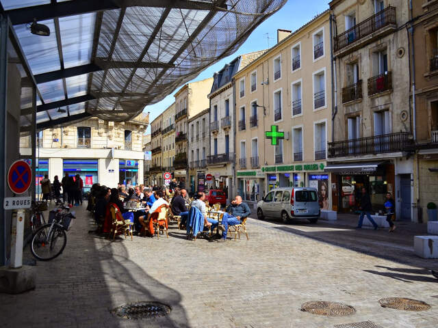 Murs commerciaux à Sete 185 m2 dans la rue la plus commerçante de Sète ! Déjà loués — photo du bien
