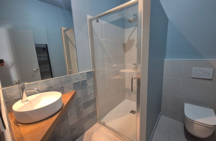 Appartement SETE 3 pièce(s) 139 m2 Centre ville de Sète sur quai avec terrasse — photo 4