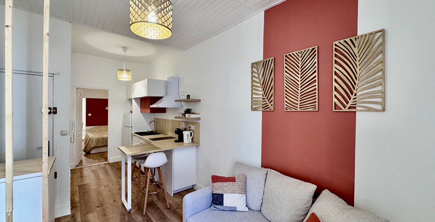 Appartement Sète 2 pièce(s) 30 m2 avec balcon — photo 1