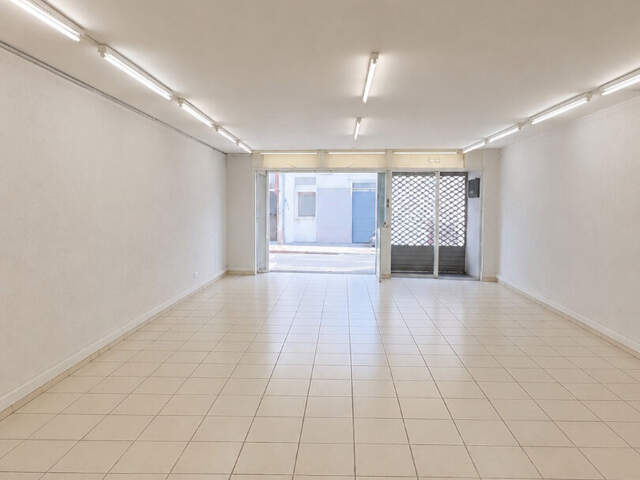 À louer Local commercial 40 m² - Centre-ville de Sète — photo du bien