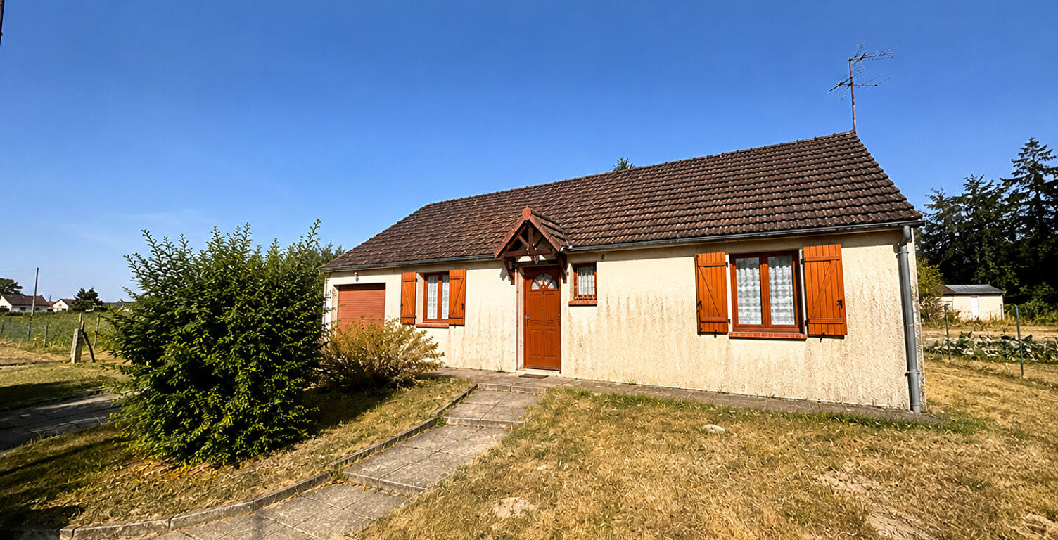 Aubigny Sur Nere Pavillon de plain-pied 109 m² Véranda Garage Terrain clos de 633 m² — photo 1