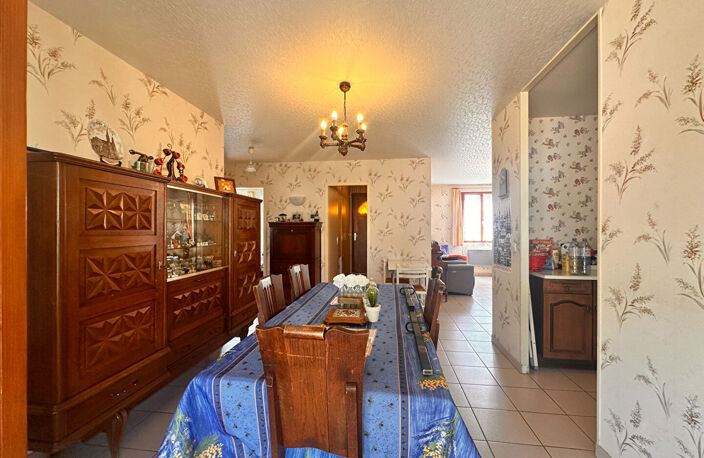 Aubigny Sur Nere Pavillon de plain-pied 109 m² Véranda Garage Terrain clos de 633 m² — photo 3