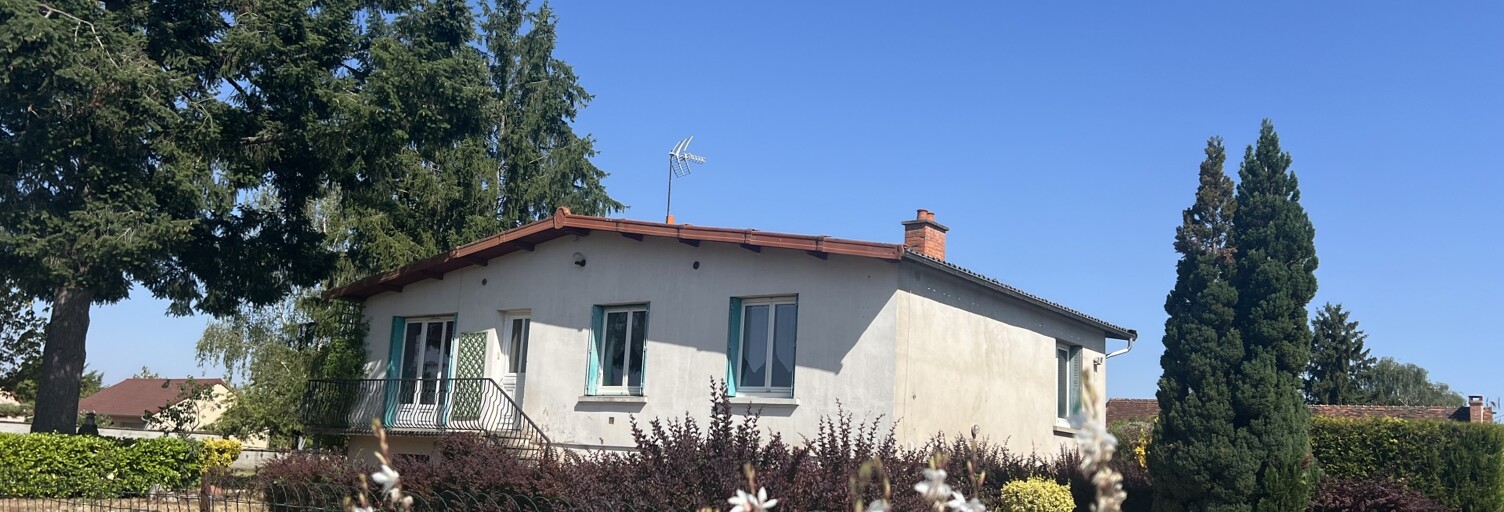Maison 5 Pièces 99 m² à vendre à Montceaux-l'Étoile (71110)