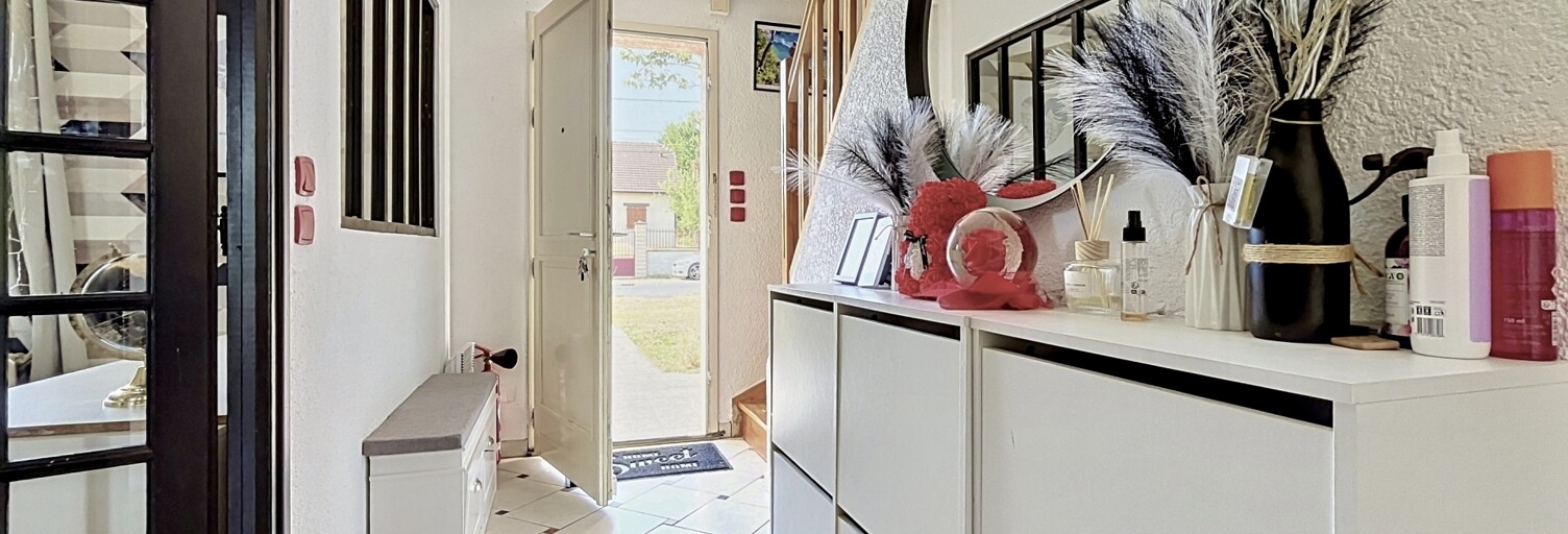 Maison 6 Pièces 108 m² à vendre à Somme-Vesle (51460)