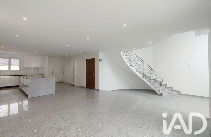 Vente Maison/villa 9 pièces — photo 5