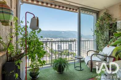 Appartement 4 pièces 122000 €