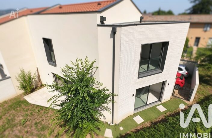Vente Maison/villa 4 pièces — photo 2