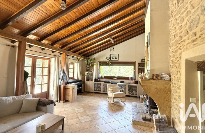 Vente Maison/villa 4 pièces — photo 2
