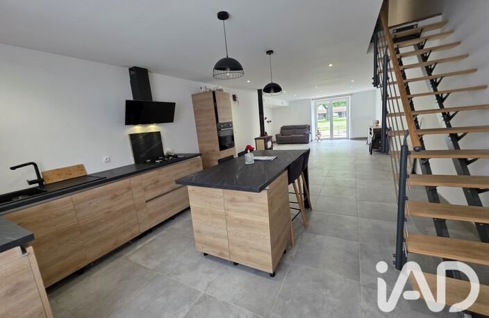 Vente Maison de village 5 pièces — photo 2