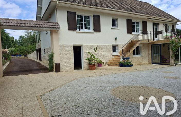 Vente Maison traditionnelle 9 pièces — photo 3