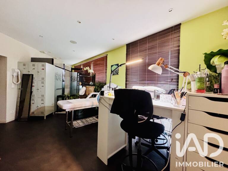 Vente Boutique/Local commercial 60 m&sup2; — photo 1