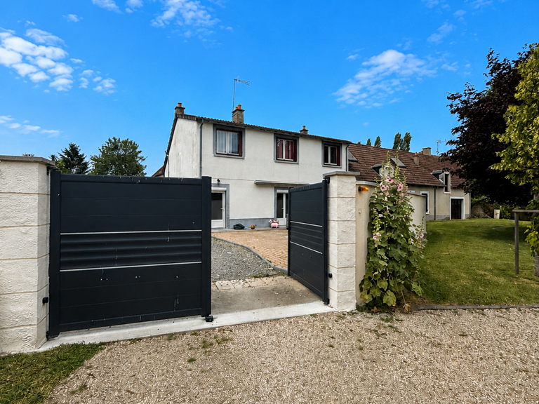 Vente Maison/villa 4 pièces — photo 1
