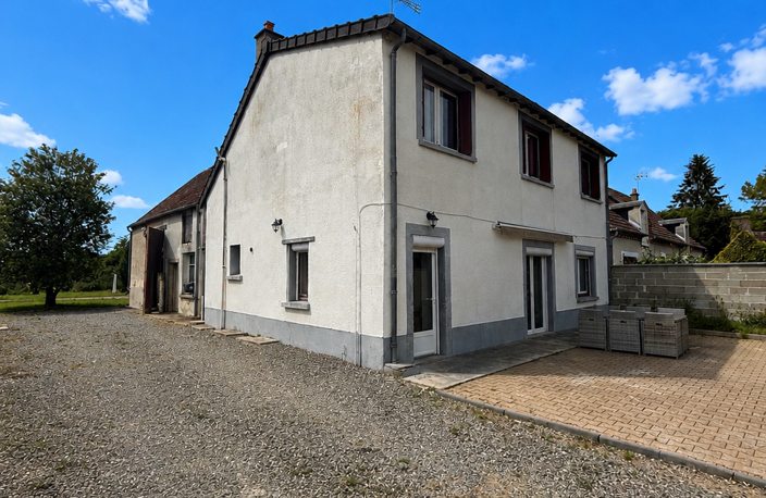 Vente Maison/villa 4 pièces — photo 2