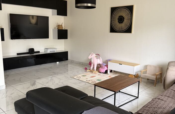 Vente Maison/villa 4 pièces — photo 5