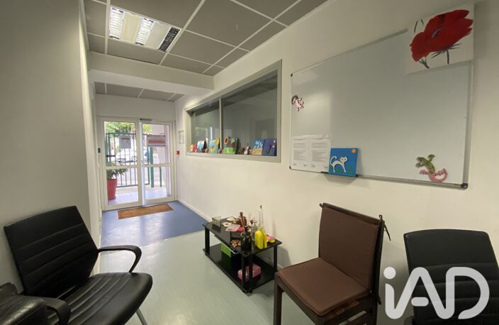 Vente Boutique/Local commercial 101 m&sup2; — photo 3