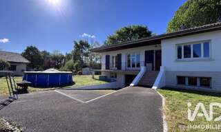 Maison 5 Pièces 185 m² à vendre à Bretagne-de-Marsan (40280)