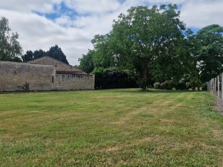 Vente Terrain à bâtir 583 m&sup2; — photo 1