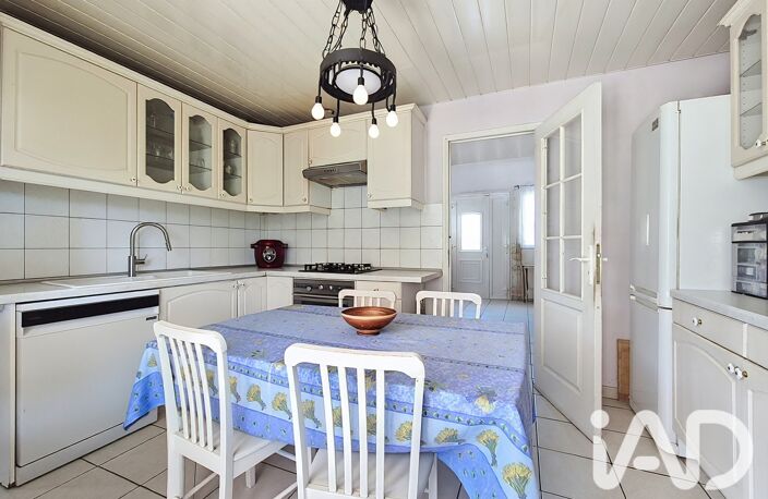 Vente Maison/villa 8 pièces — photo 4