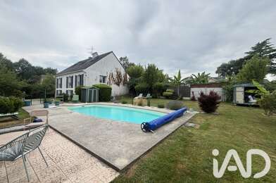 Maison 8 pièces 599850 €