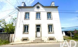 Maison 10 Pièces 157 m² à vendre à Lopérec (29590)