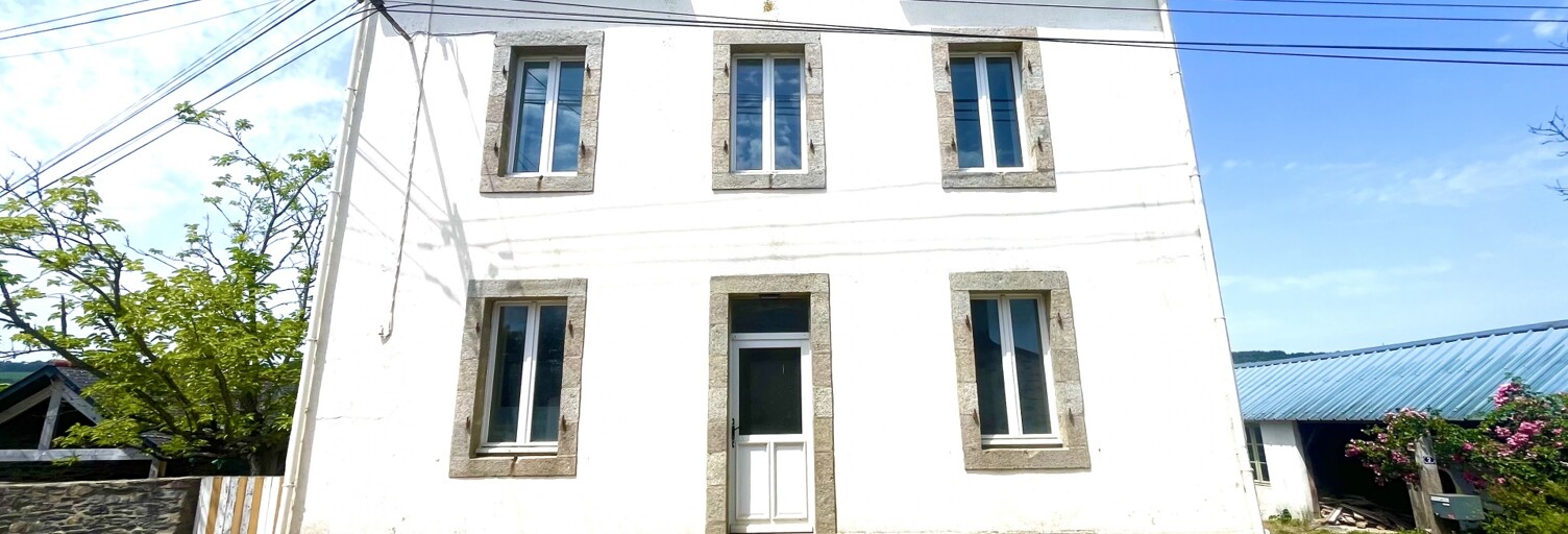 Maison 10 Pièces 157 m² à vendre à Lopérec (29590)