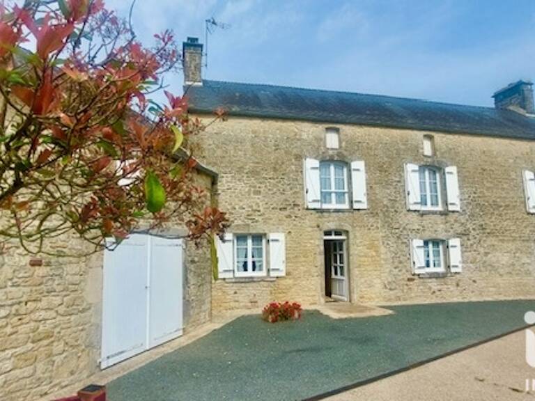 Vente Maison/villa 5 pièces — photo 1
