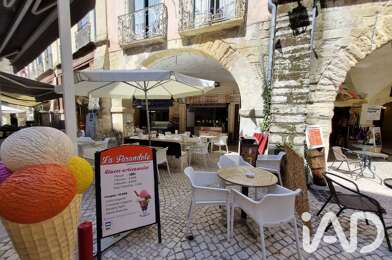 Commerce  176200 €