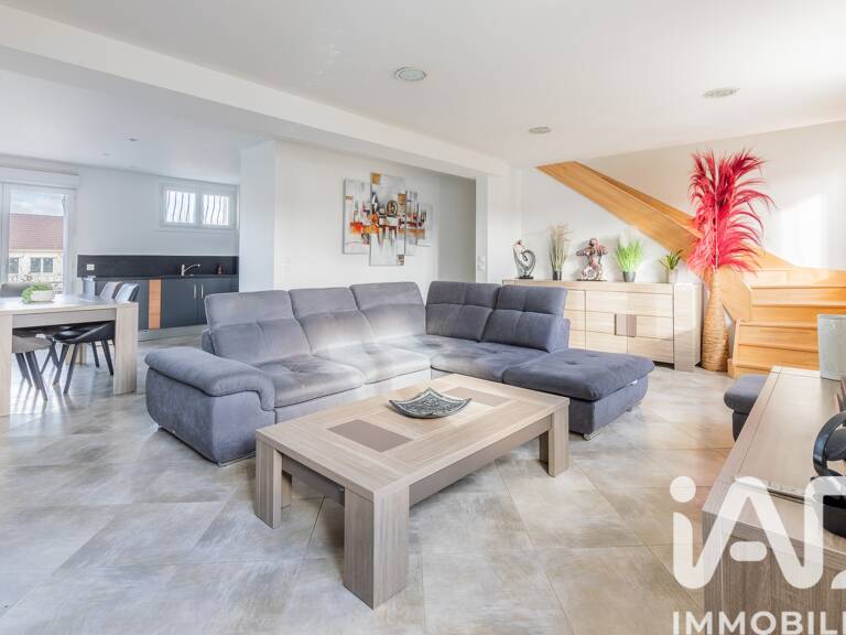 Vente Maison traditionnelle 6 pièces — photo 1