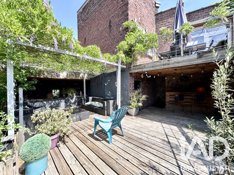 Vente Maison/villa 8 pièces — photo 1