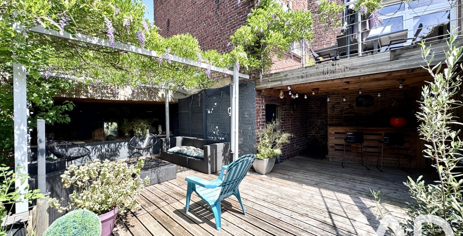 Vente Maison/villa 8 pièces — photo 1