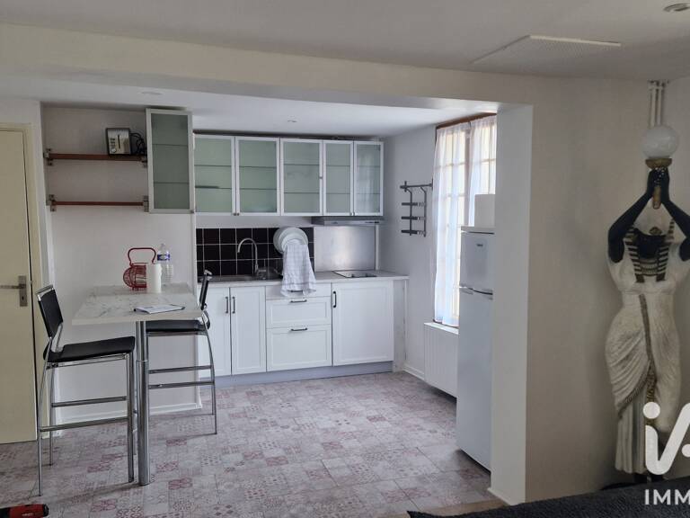Vente Boutique/Local commercial 300 m&sup2; — photo 1