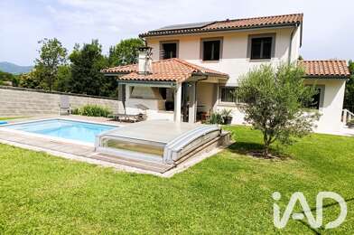 Maison 5 pièces 350500 €