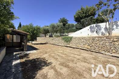Terrain  730000 €