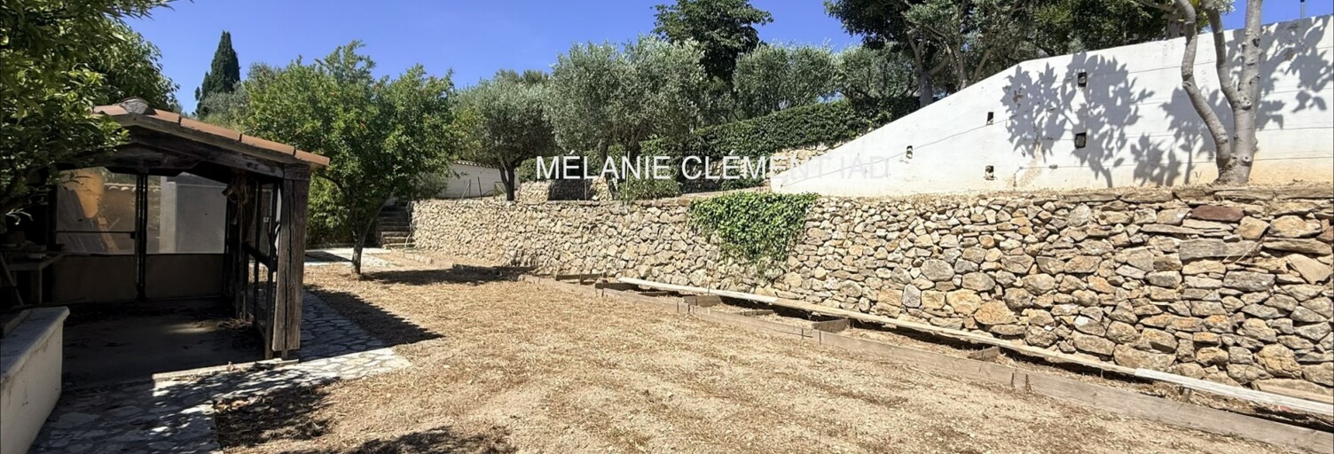 Terrain  1088 m² à vendre à Sanary-sur-Mer (83110)