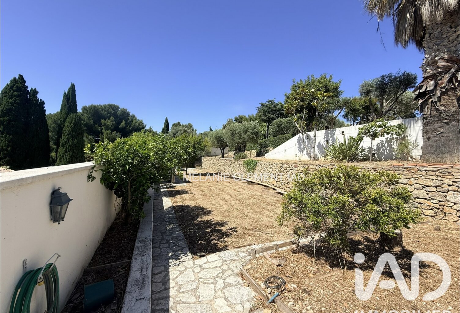 Vente Terrain 1 088 m&sup2; — photo 1