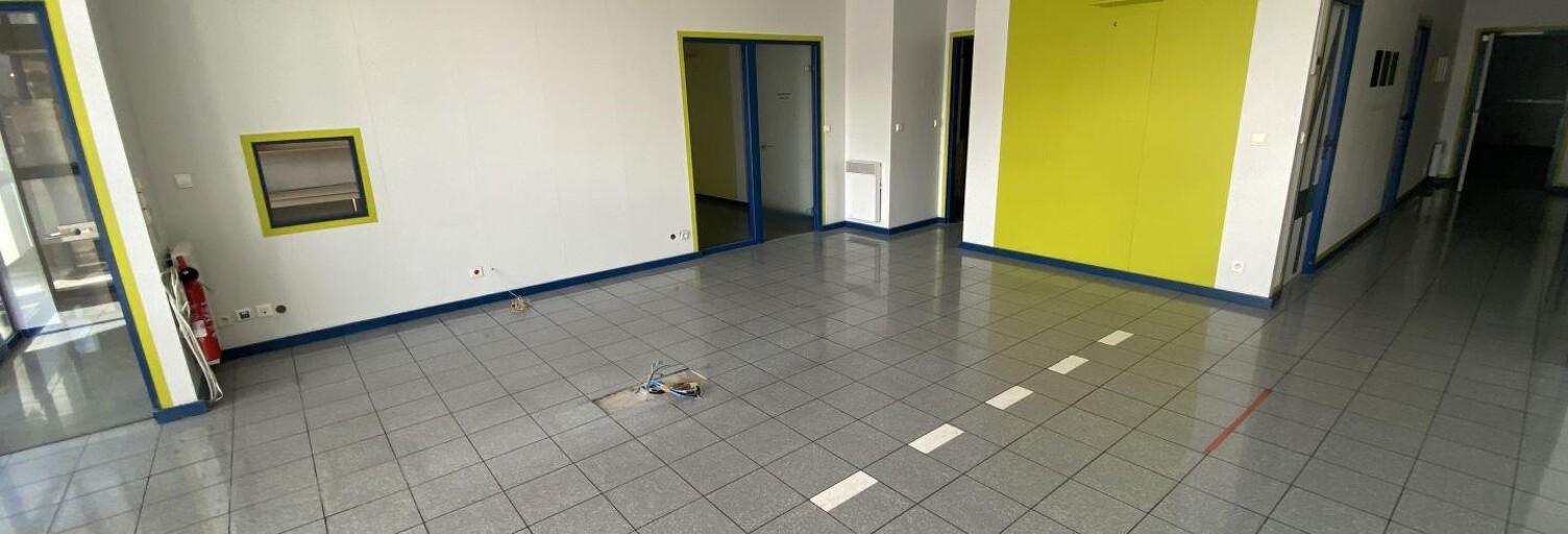 Commerce  564 m² à vendre à Doué-en-Anjou (49700)
